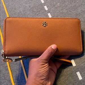 Lightly used Tory Burch wallet